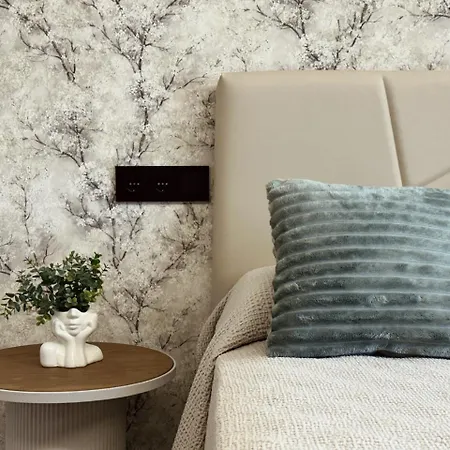 Apartment Flower Deluxe Completo Con Jardin 6082 Noja