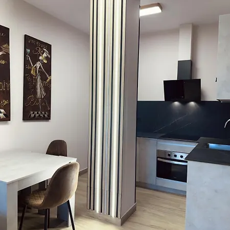 Flower Deluxe Completo Con Jardin 6082 Appartement *