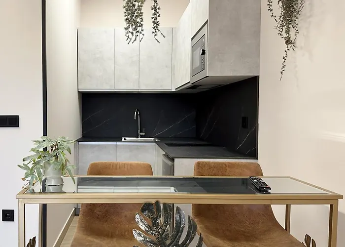 Flower Deluxe Completo Con Jardin 6082 Apartment